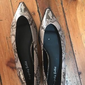 SIZE 9 SNAKESKIN PRINT FLAT NWTS POINTED ANIMAL